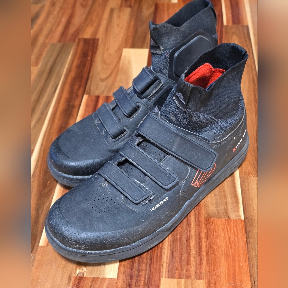 Adidas Five-Ten Freerider Pro Mid VCS Cycling Shoe